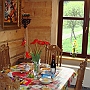 Kuchnia, stół i krzesła drewniane rzeźbione - komplet myśliwski Niemcy XiX w.